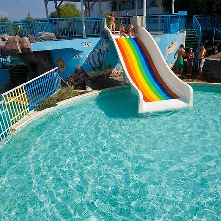 Perla Beach Holiday Club 3* 普里莫尔斯科