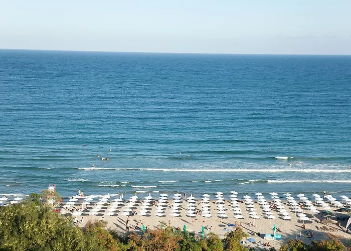 Hotel Perla Beach Holiday Club 3*